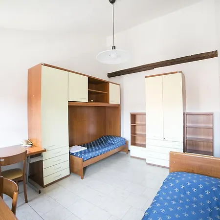 Haven San Toma Hostal *