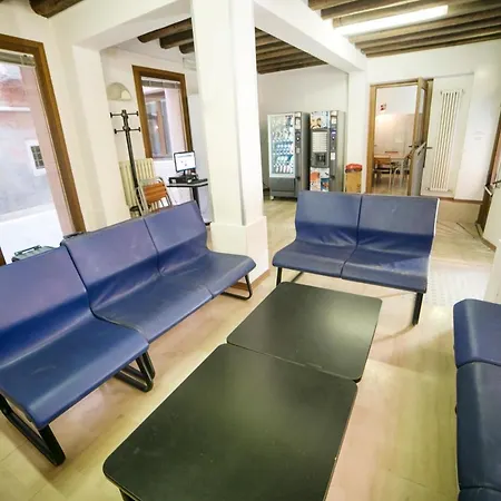 Haven San Toma Hostel Venice